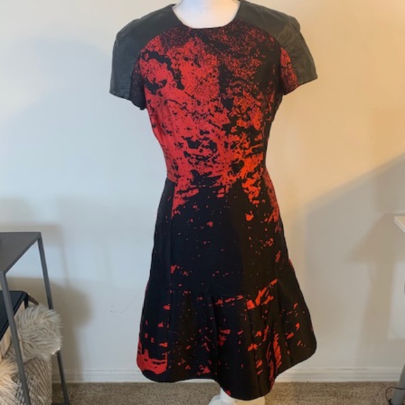 Monique Lhullier Fall Holiday Cocktail Dress - 8 - Picture 1 of 14